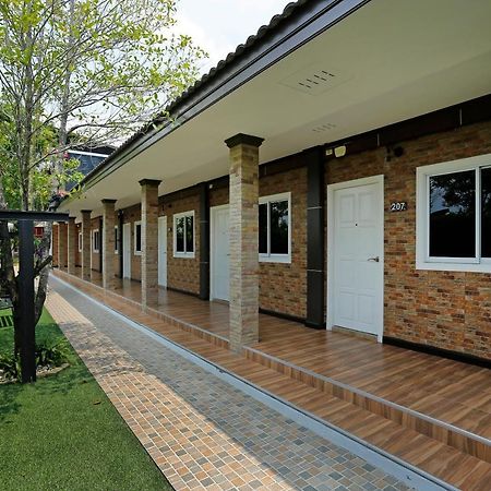 צ'ון בורי The Vega Resort מראה חיצוני תמונה